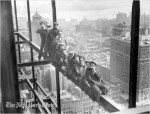 charles-c-ebbets-a-felhokarcolo-tetejen-04-610x465